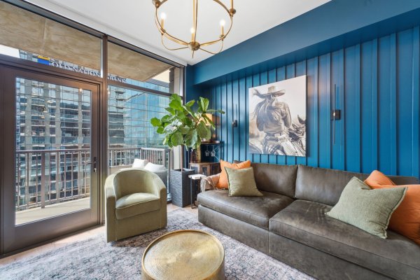 1212 Demonbreun St #1506 Nashville, TN 37203